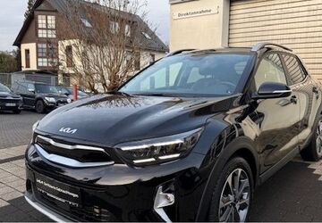 Kia Stonic 22.000 km 20.900 &euro; Wiesbaden 65199