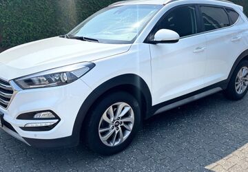 Hyundai TUCSON 180.000 km 9.490 &euro; Ingelheim 55218