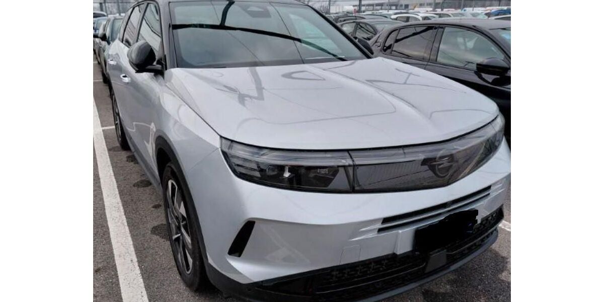 Opel Grandland (X) 21.823 km 25.680 &euro; Rüsselsheim 65428