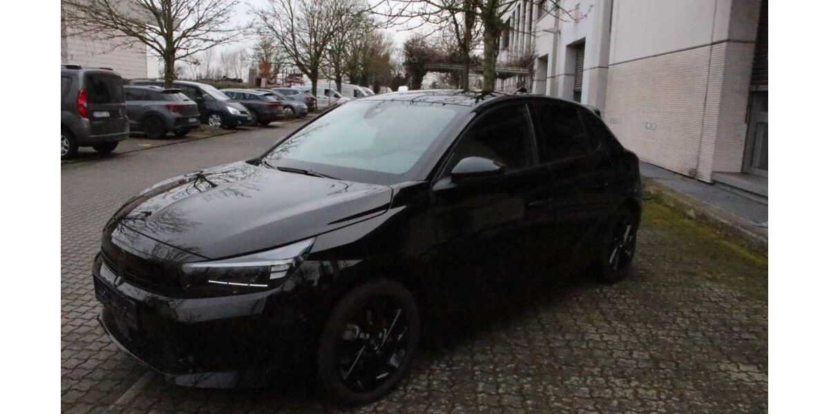 Opel Corsa 26.000 km 19.300 &euro; Rüsselsheim 65428