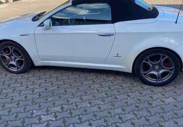 Alfa Romeo Spider 125.900 km 16.800 &euro; Waldems 65529