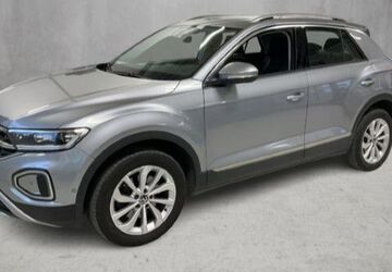 VW T-Roc 50.695 km 25.470 &euro; Bad Soden 65812