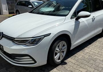 VW Golf 138.011 km 14.990 &euro; Rüsselsheim 65428