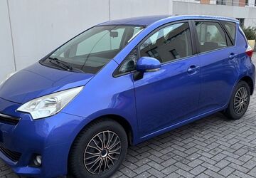 Toyota Verso-S 86.000 km 5.200 &euro; Mainz 55131