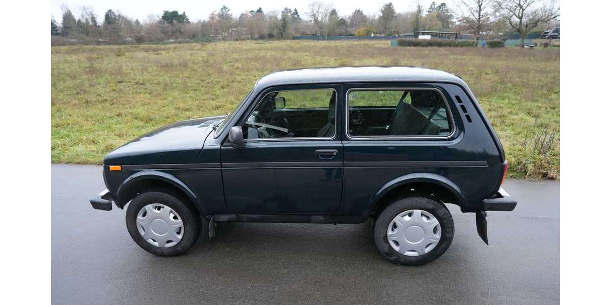 Lada Niva 42.201 km 13.990 &euro; Wiesbaden, Landeshauptstadt 65195