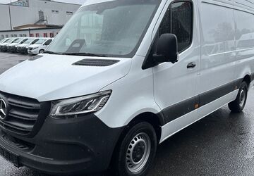 Mercedes-Benz Sprinter 8.383 km 51.170 &euro; Mainz 55122