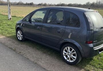Opel Meriva 217.000 km 1.590 &euro; Oppenheim 55276