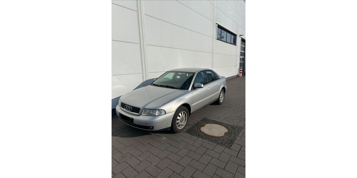 Audi A4 185.000 km 999 &euro; Kiedrich 65399