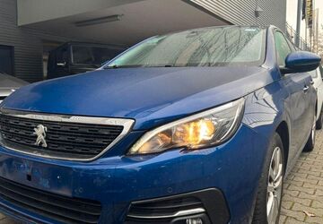 Peugeot 308 75.000 km 11.490 &euro; Mainz 55128