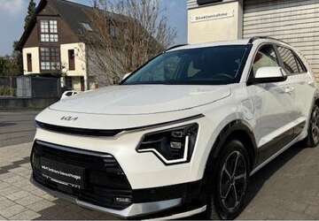 Kia Niro 52.200 km 23.900 &euro; Wiesbaden 65199