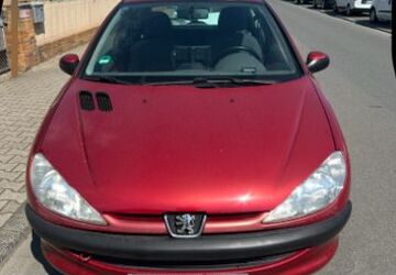 Peugeot 206 84.000 km 2.400 &euro; Mörfelden-Walldorf 64546
