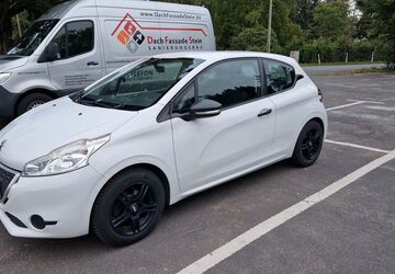 Peugeot 208 99.000 km 3.100 &euro; Mainz-Kastel 55252