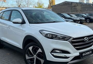 Hyundai TUCSON 130.000 km 14.990 &euro; Wiesbaden 65201