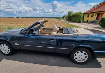 Mercedes-Benz E 200 221.000 km 18.500 &euro; Wiesbaden 65205