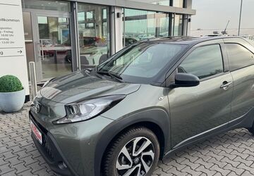 Toyota Aygo (X) 16.206 km 14.990 &euro; Walluf 65396