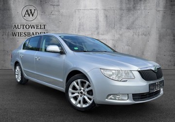 Skoda Superb 94.700 km 5.900 &euro; Mainz- Kastel 55252