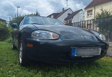Mazda MX-5 97.000 km 9.990 &euro; Wiesbaden 65187