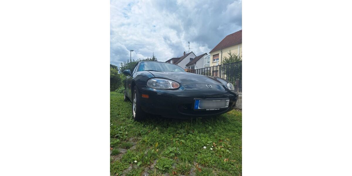 Mazda MX-5 97.000 km 9.990 &euro; Wiesbaden 65187