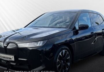 BMW iX 19.355 km 68.890 &euro; Rüsselsheim 65428