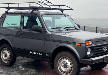 Lada Taiga 36.000 km 11.900 &euro; Saulheim 55291