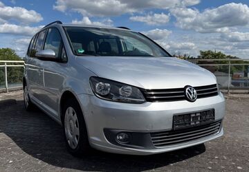 VW Touran 189.800 km 7.790 &euro; Wiesbaden 55252
