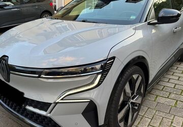 Renault Megane E-TECH 75.000 km 20.850 &euro; Eltville/Hattenheim 65347