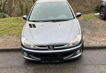 Peugeot 206 94.800 km 1.800 &euro; Rüdesheim am Rhein 65385