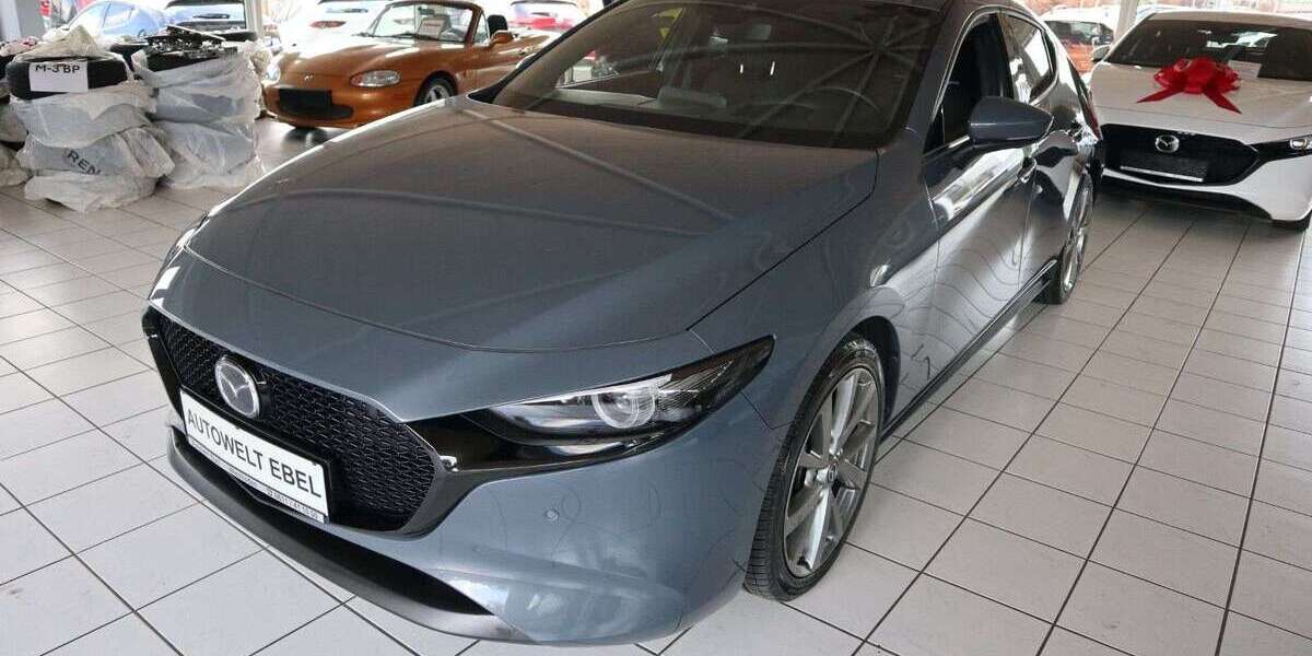 Mazda 3 43.000 km 17.910 &euro; Wiesbaden 65199