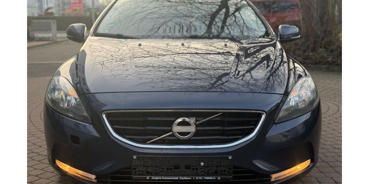 Volvo V40 224.964 km 5.999 &euro; Eschborn 65760
