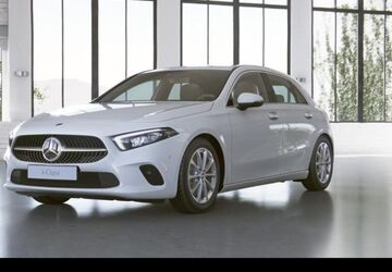 Mercedes-Benz A 250 7.780 km 26.890 &euro; Wiesbaden 65189
