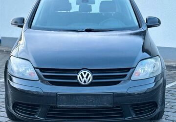 VW Golf 152.000 km 4.800 &euro; Mainz-Kastel 55252