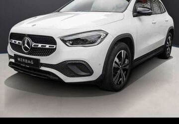 Mercedes-Benz GLA 250 31.300 km 32.380 &euro; Wiesbaden 65189
