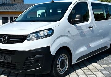 Opel Vivaro 29.000 km 23.490 &euro; Rüsselsheim 65428