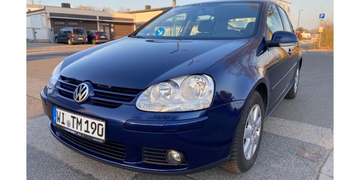 VW Golf 126.416 km 2.990 &euro; Wiesbaden 65205