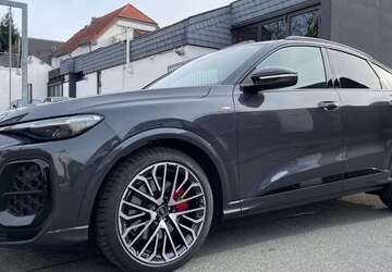 Audi Q5 1.100 km 71.490 &euro; Flörsheim am Main 65439