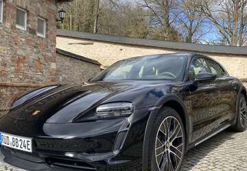 Porsche Taycan 39.500 km 60.900 &euro; Rüdesheim am Rhein 65385