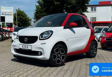 Smart forTwo 16.989 km 16.990 &euro; Wiesbaden 65187