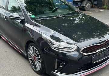 Kia ceed / Ceed 99.300 km 16.400 &euro; Wiesbaden 65203