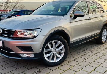 VW Tiguan 66.000 km 20.900 &euro; Flörsheim 65439