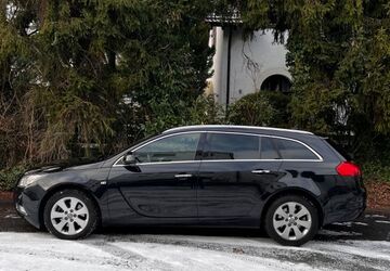 Opel Insignia 124.900 km 8.200 &euro; Oberursel 61440