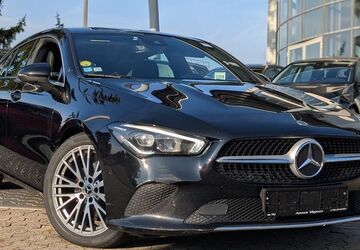 Mercedes-Benz CLA 200 Shooting Brake 200.000 km 16.990 &euro; Mainz 55128