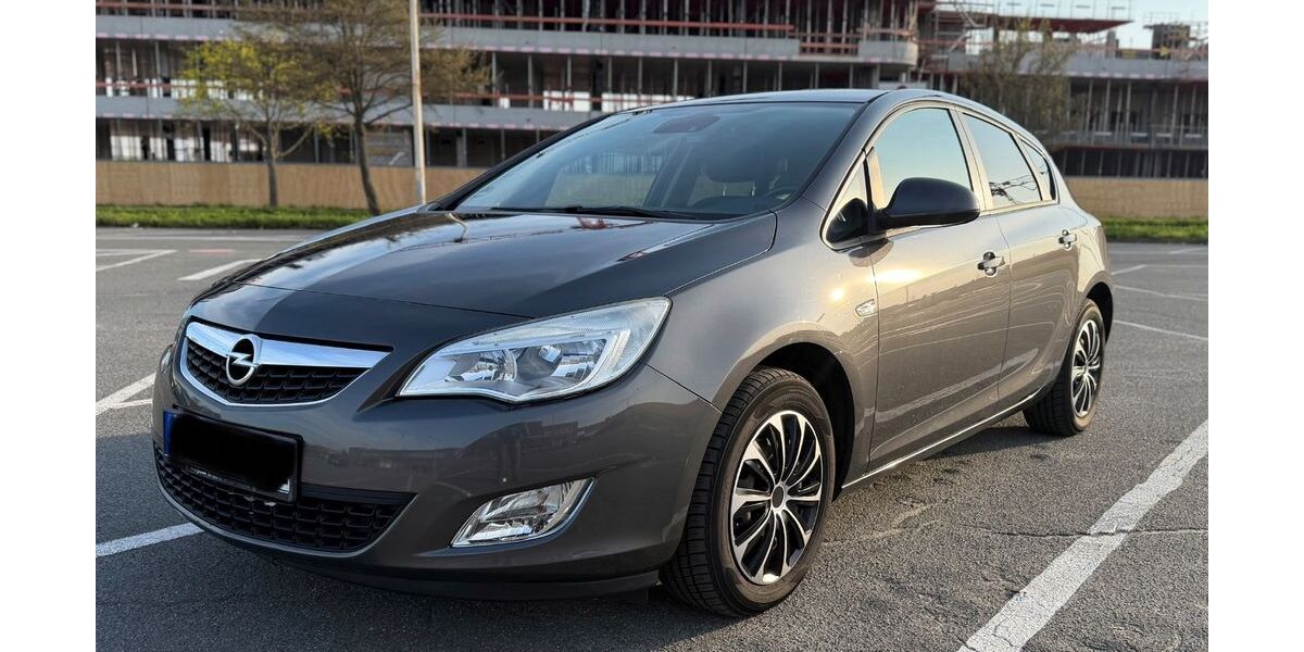 Opel Astra 126.700 km 4.990 &euro; Ginsheim 65462