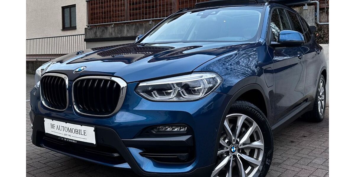 BMW X3 112.000 km 28.989 &euro; Wiesbaden 65205