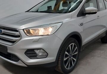 Ford Kuga 189.000 km 11.980 &euro; Rüsselsheim am Main 65428