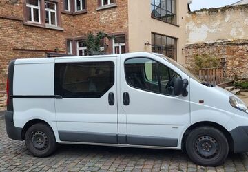 Opel Vivaro 221.000 km 6.100 &euro; Harxheim 55296