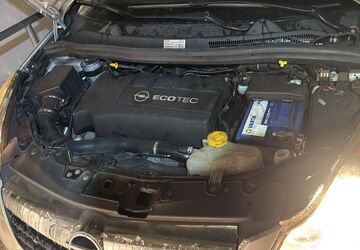 Opel Corsa 240.000 km 3.500 &euro; Rüsselsheim 65428