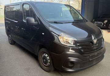 Renault Trafic 208.106 km 7.299 &euro; Wiesbaden 65189