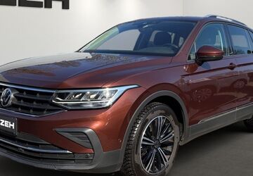 VW Tiguan 60.500 km 26.950 &euro; Eltville 65343