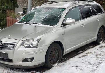 Toyota Avensis 213.000 km 1.800 &euro; Klein-Winternheim 55270