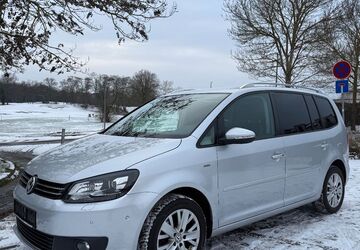 VW Touran 111.260 km 9.999 &euro; Budenheim 55257